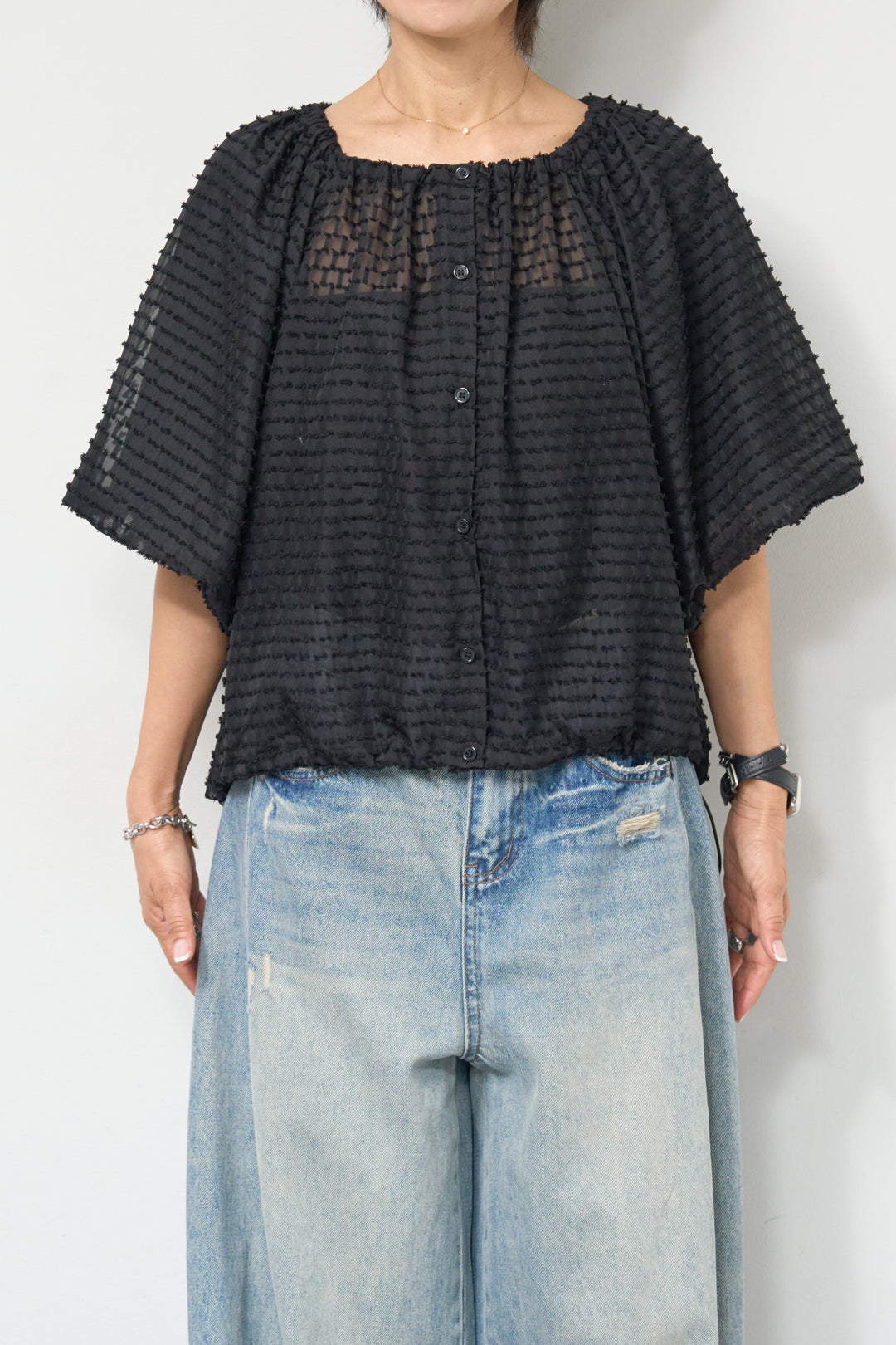 シアーフリンジブラウス