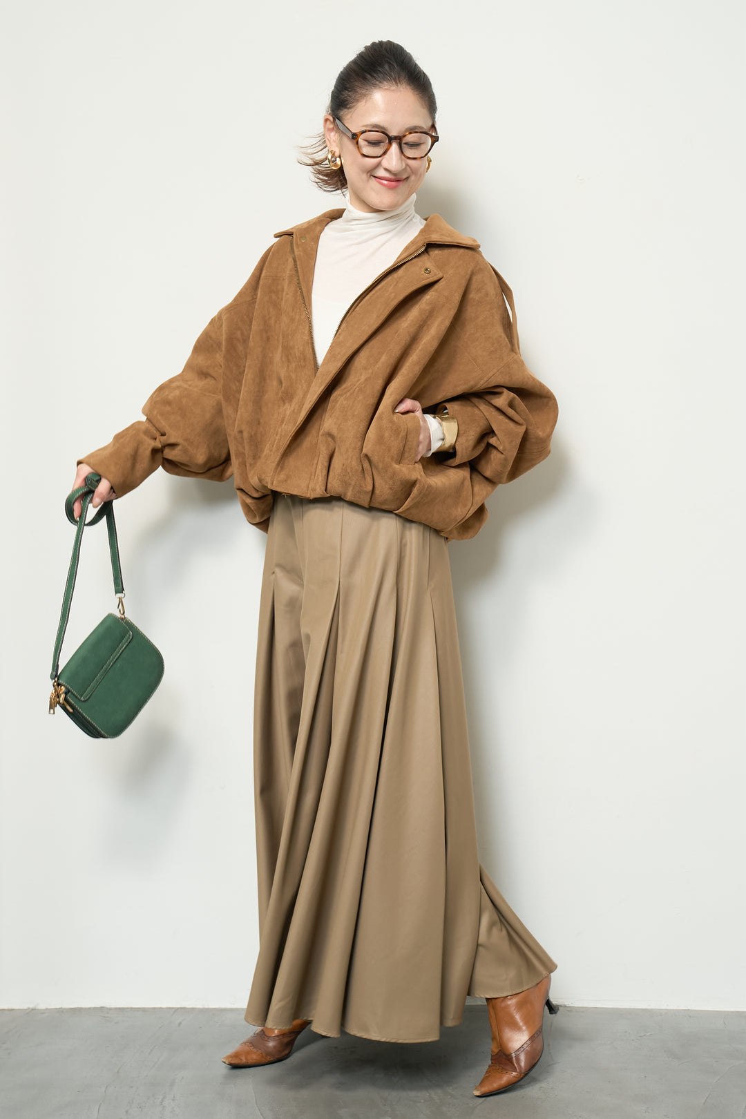 タックボリュームスカート