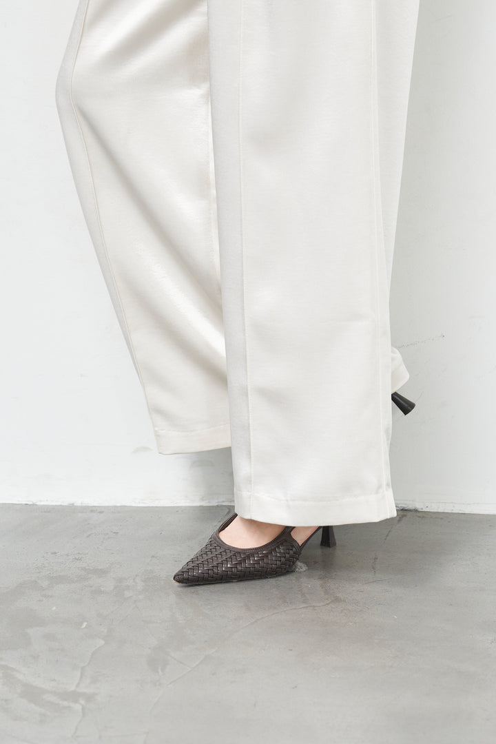 サテンワイドパンツ