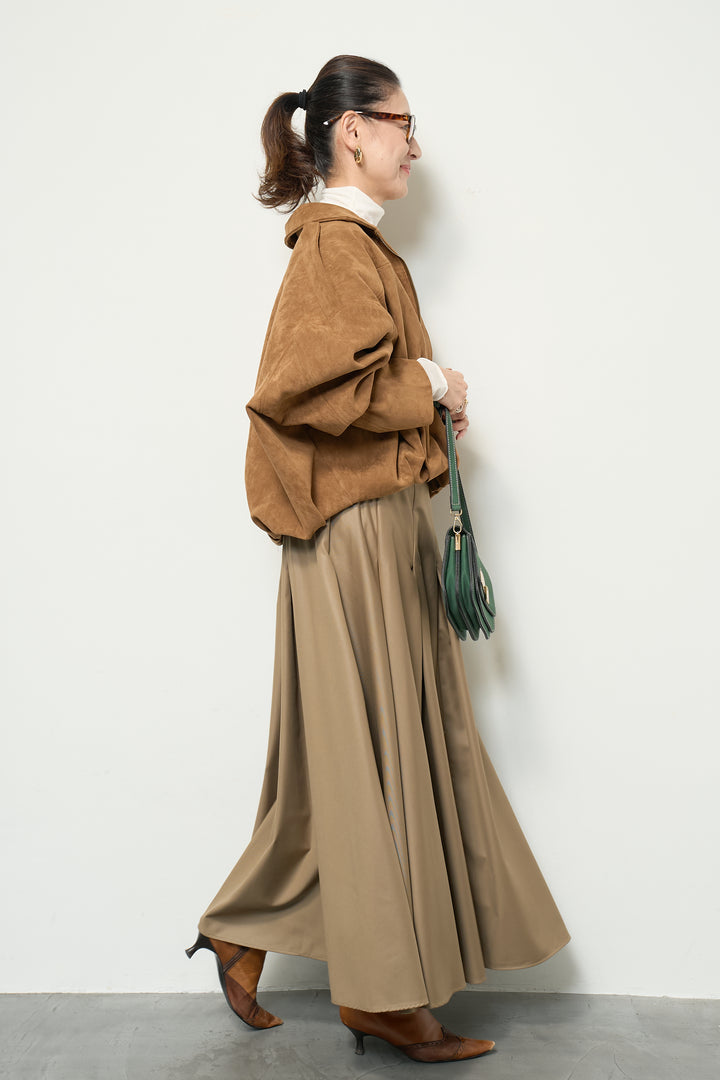 タックボリュームスカート