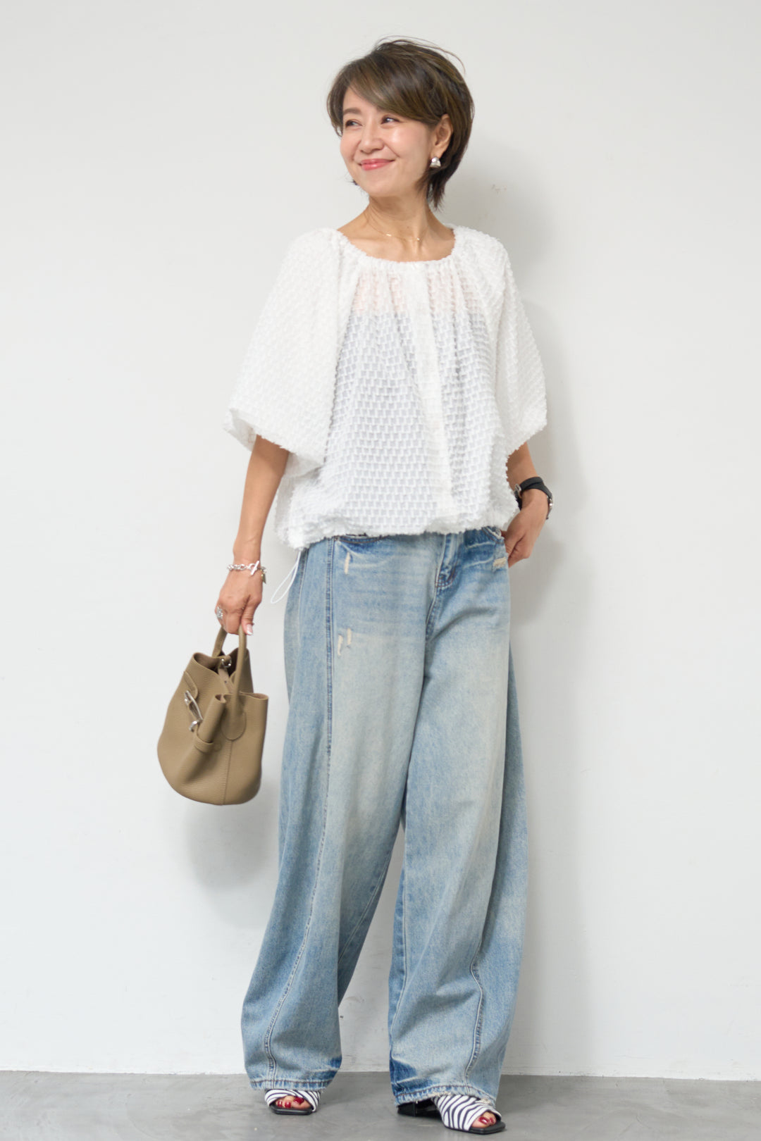 シアーフリンジブラウス