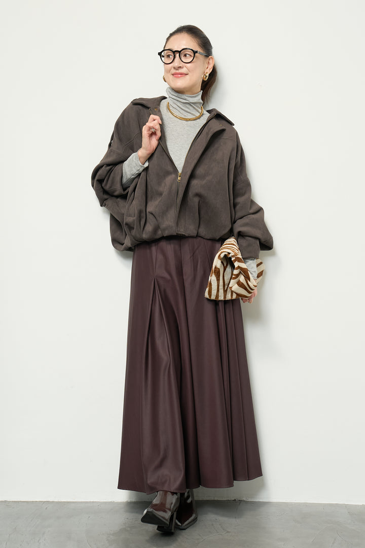 タックボリュームスカート