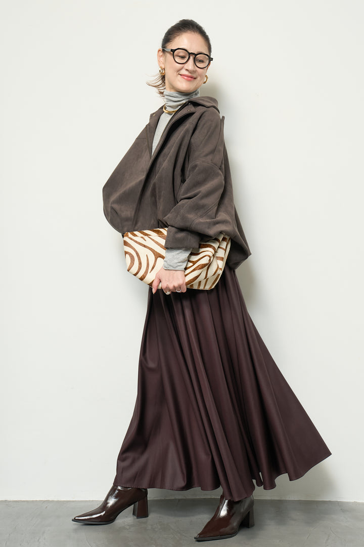 タックボリュームスカート