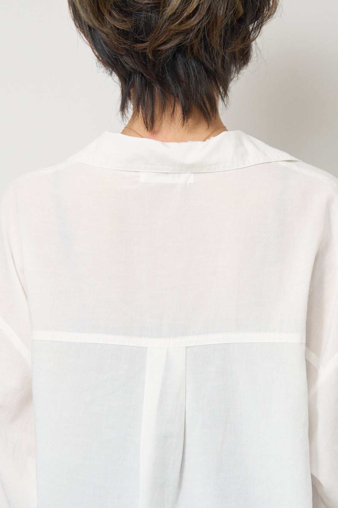 レース付オープンカラーシャツ