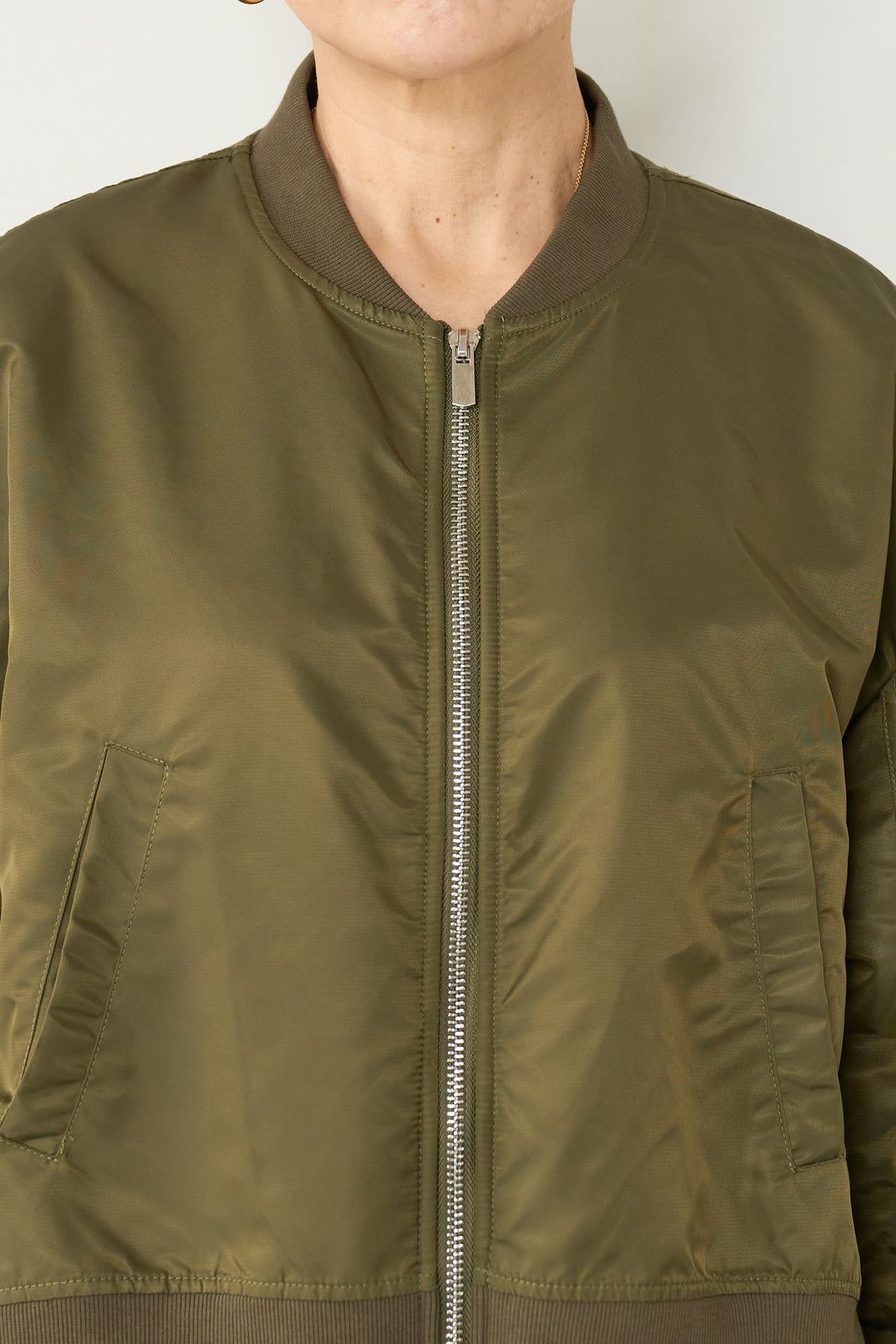 レイヤードデザインMA-1ブルゾン