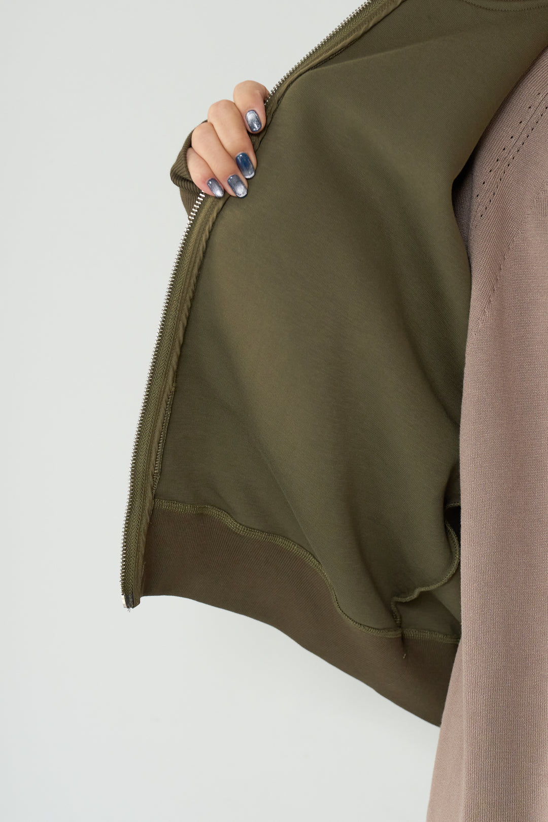 レイヤードデザインMA-1ブルゾン