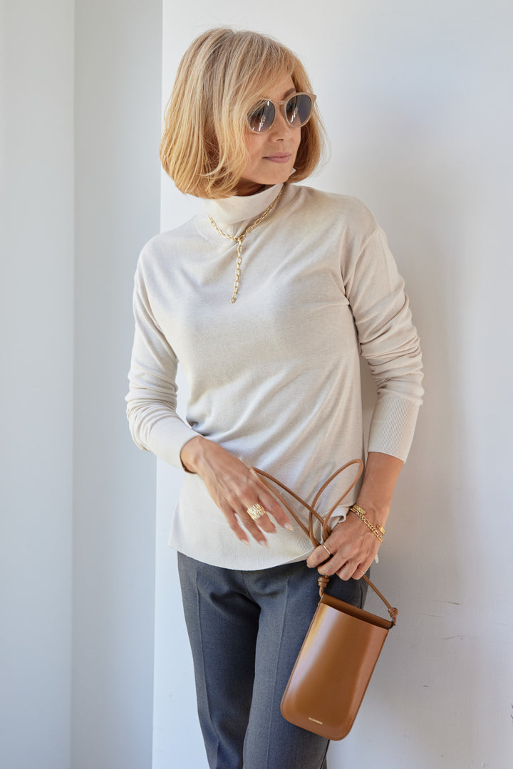 Washable silk turtleneck