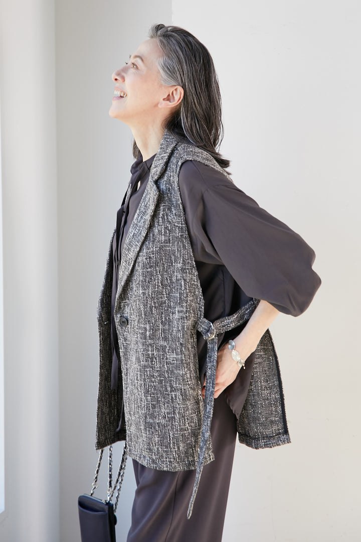 Side-belted tweed gilet