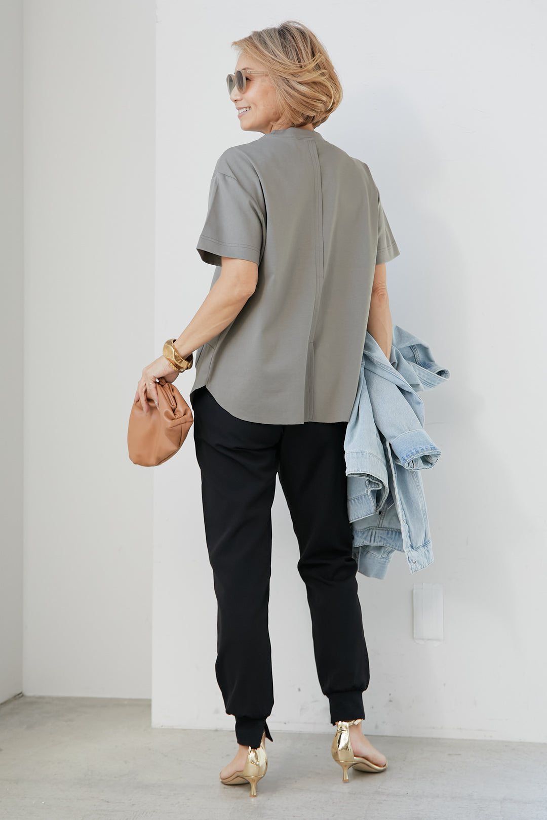 Round Hem Tee