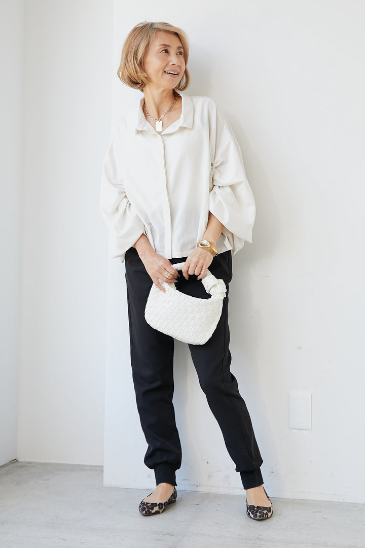 Volume sleeve gathered blouse