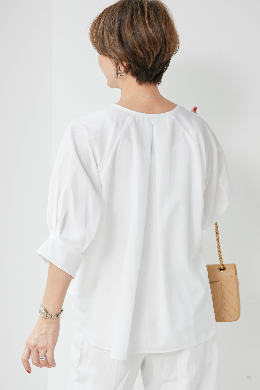 Linen-look circle neck blouse