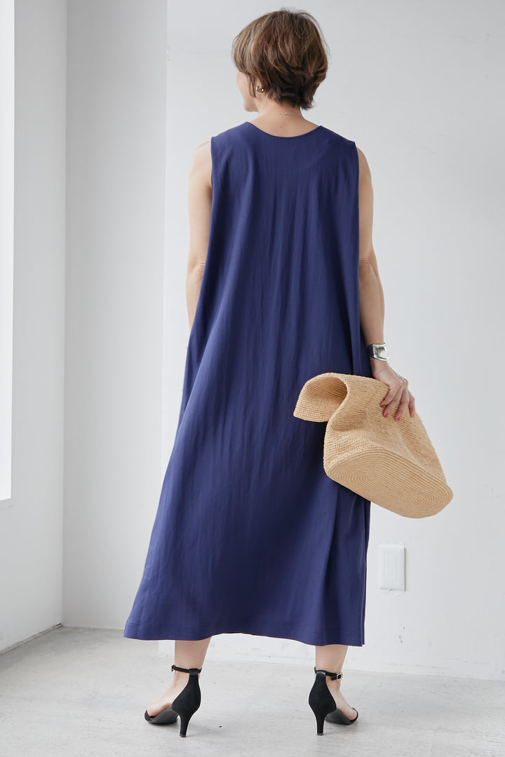 Tuck sleeve long dress