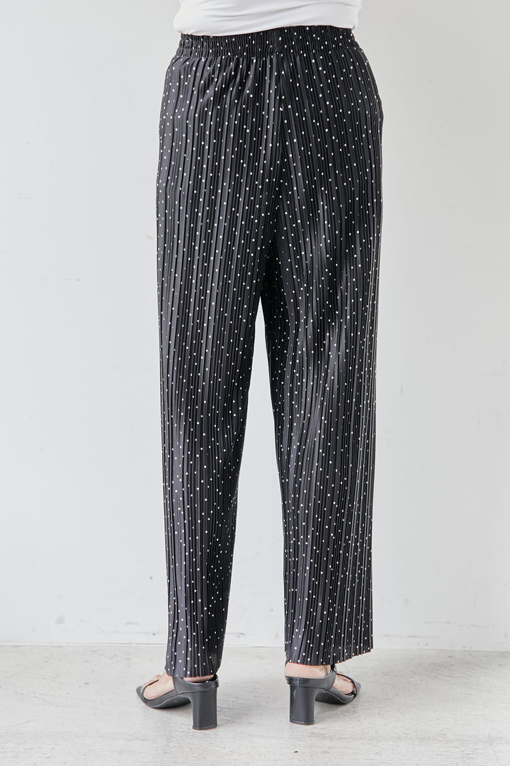 [Self-cut hem] Polka dot pleated pants