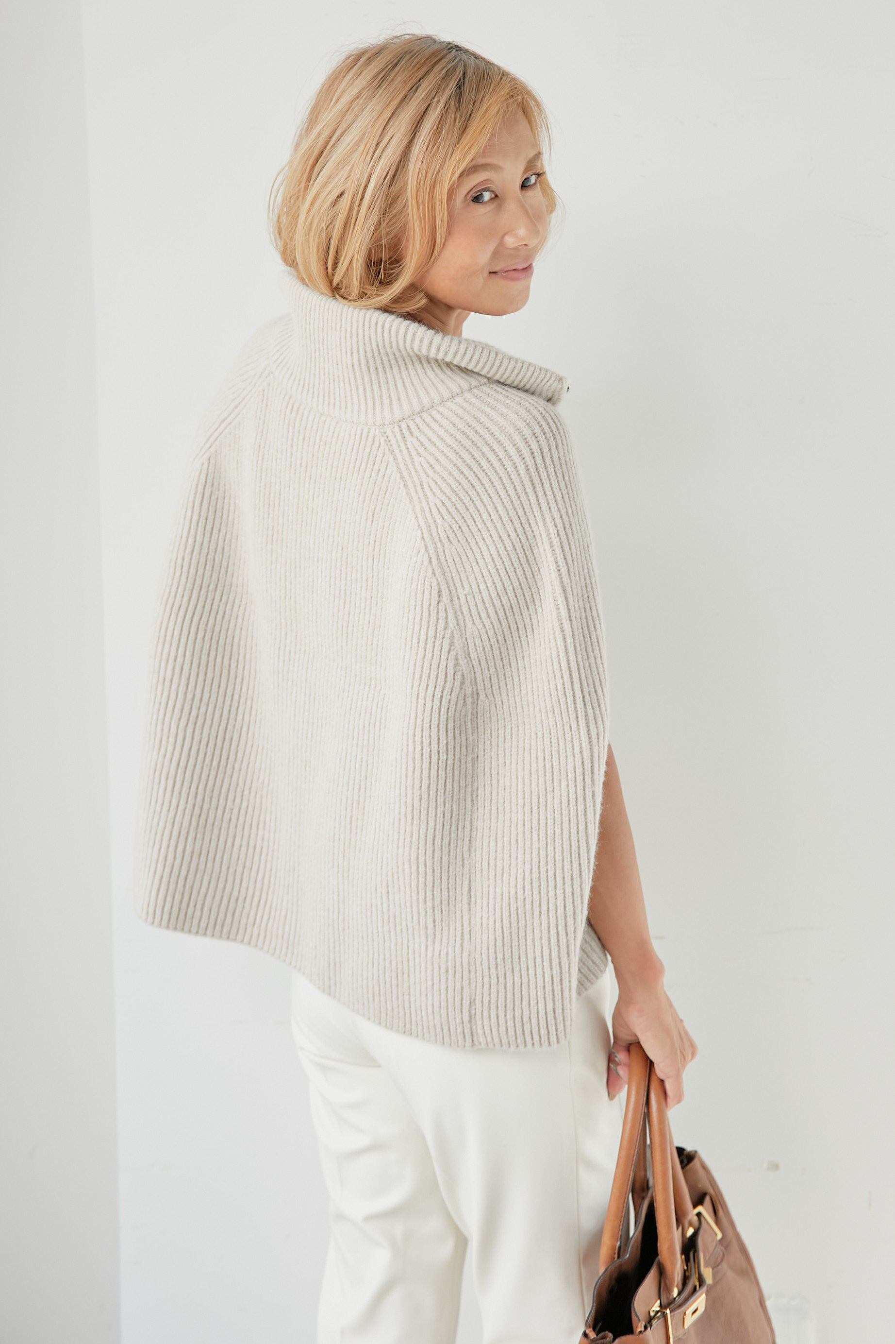 ダブルジップポンチョ ケープニット OTOHA 【公式通販】