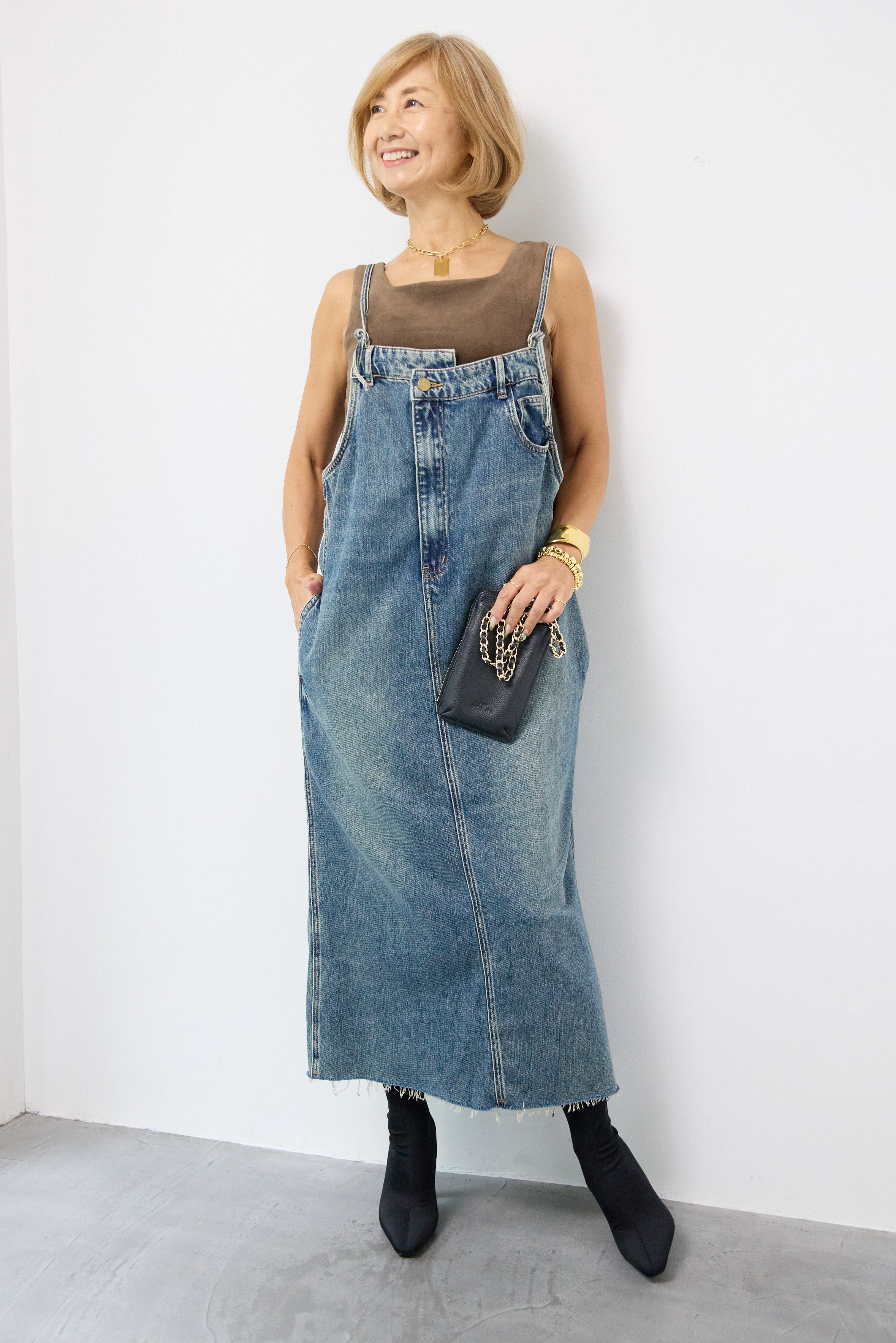 裾フリンジデニムジャンスカ 裾フリンジデニムジャンスカワンピース（ジャンパースカート