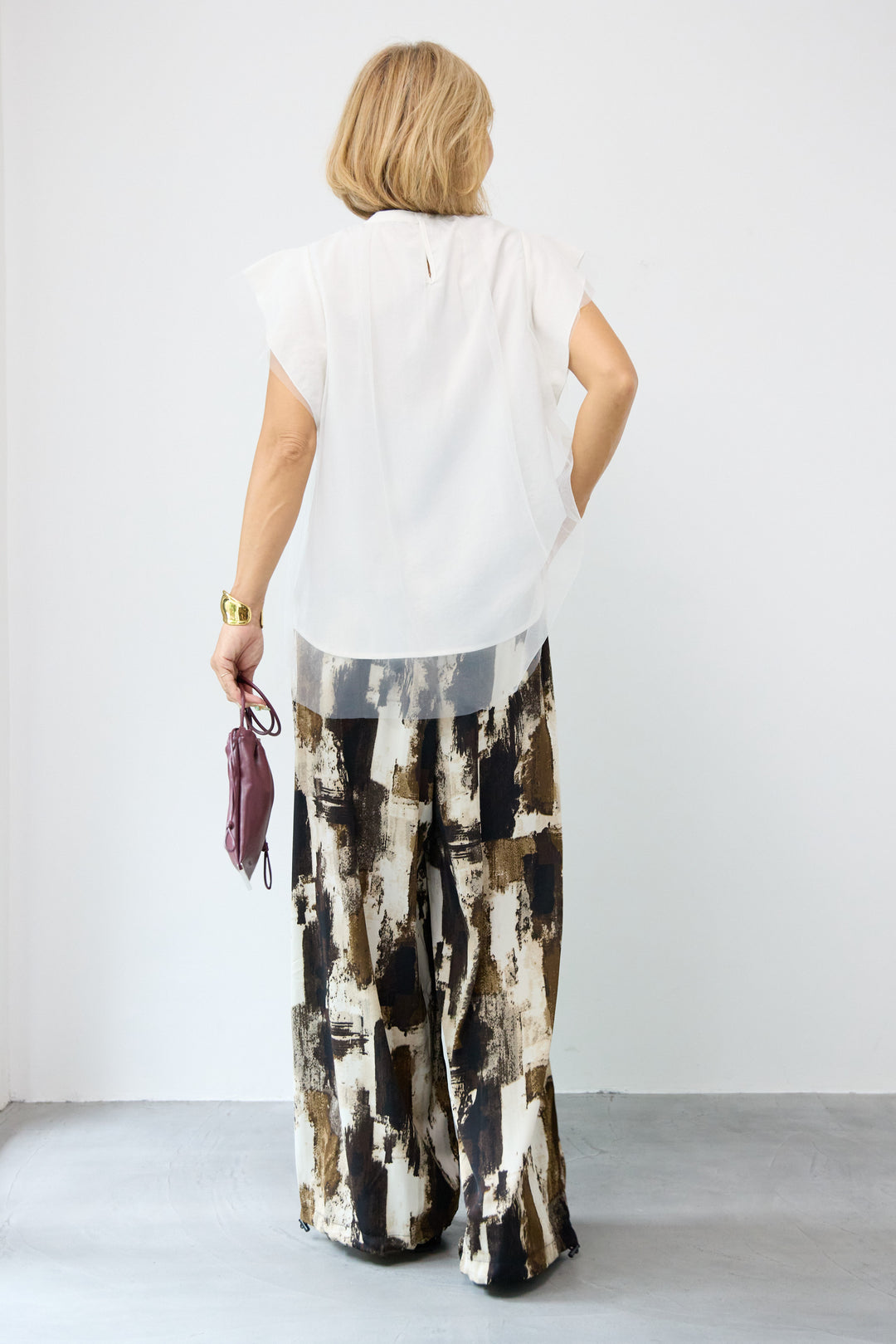 チュールレイヤードブラウス