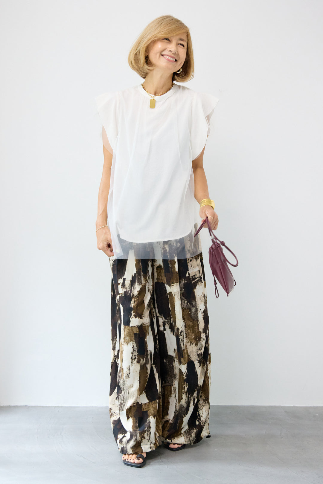 チュールレイヤードブラウス