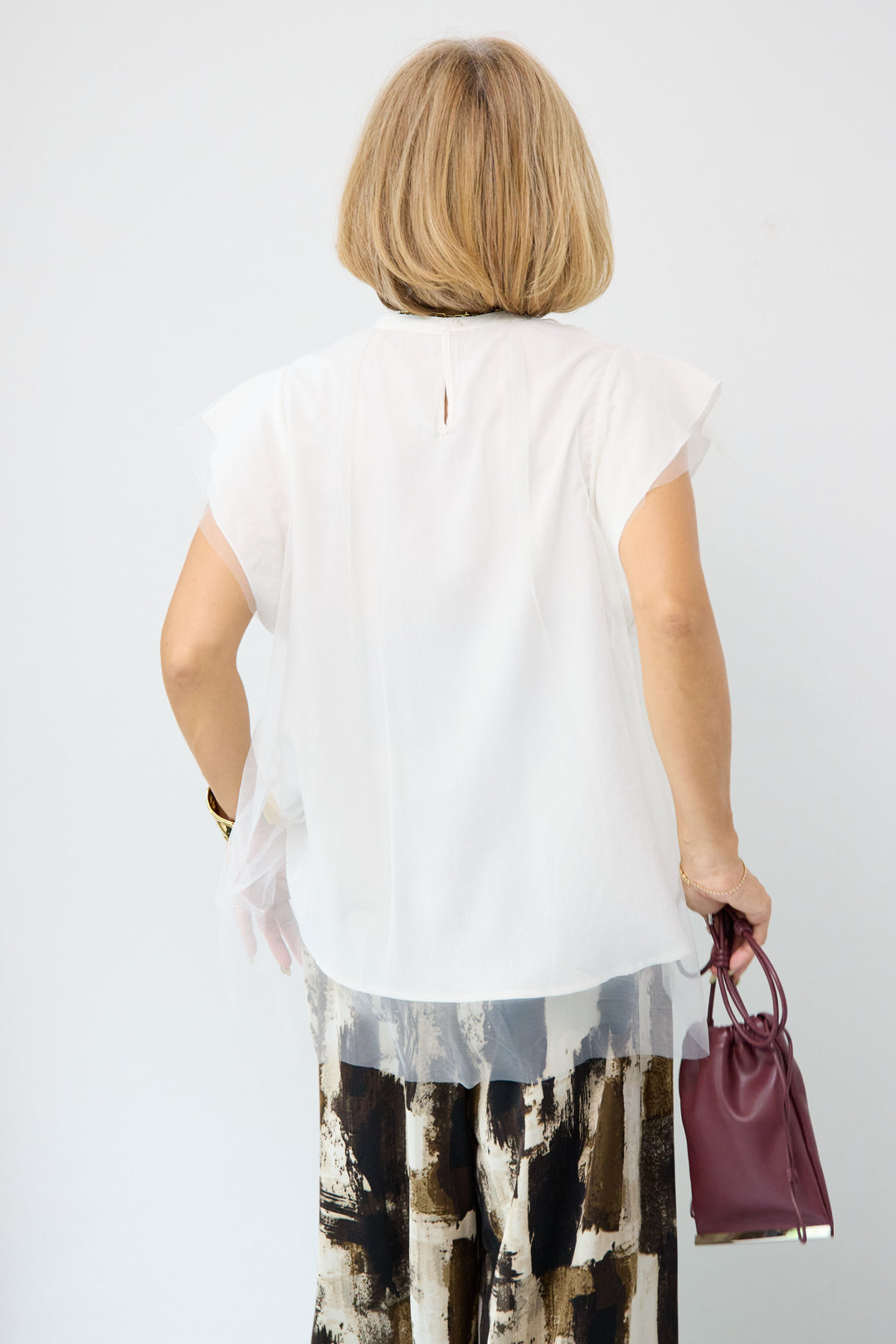 チュールレイヤードブラウス