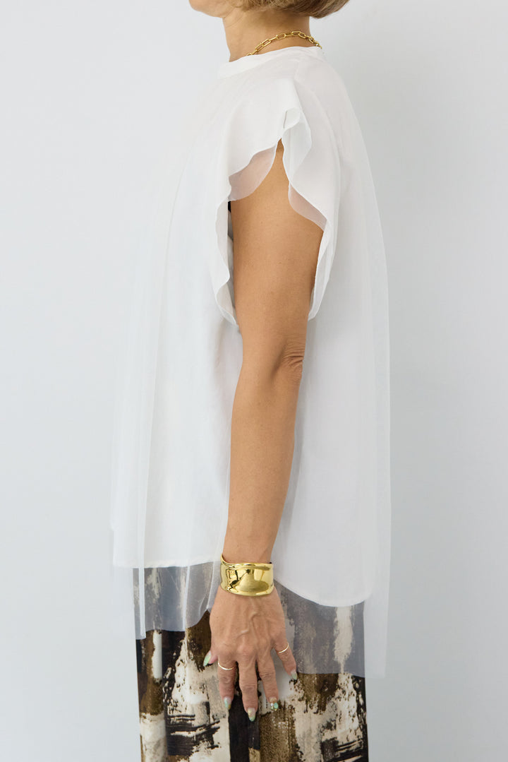 チュールレイヤードブラウス