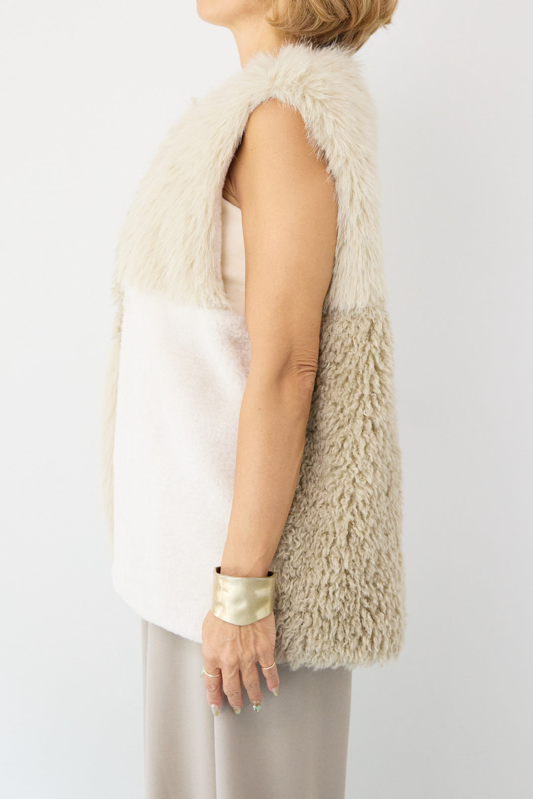 異素材切替ファーベスト