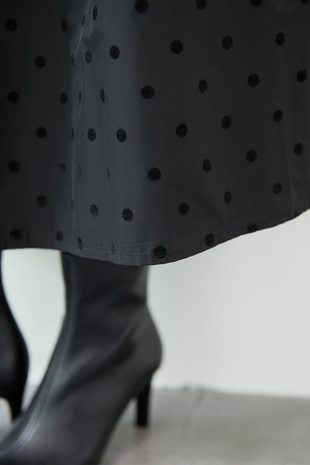 フロッキードット切替ワンピース