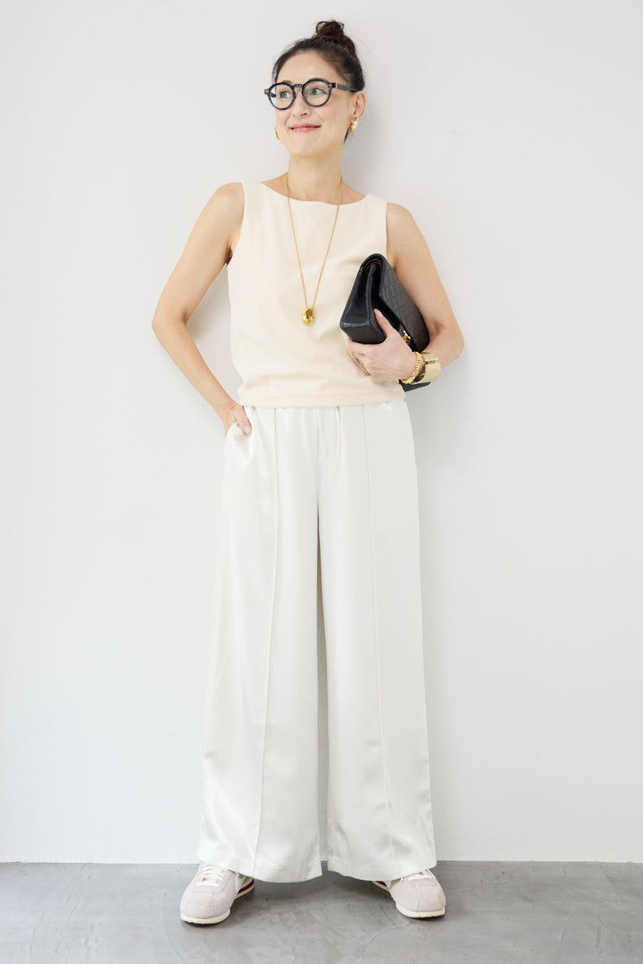 サテンワイドパンツ