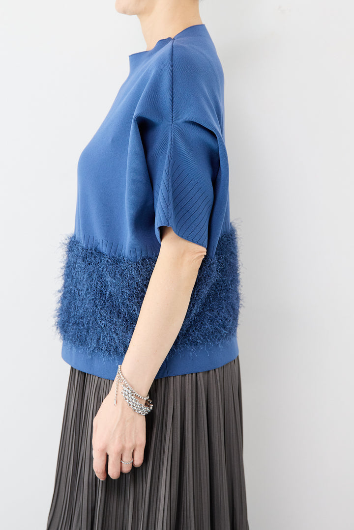 軽量アップスリーブプルオーバー