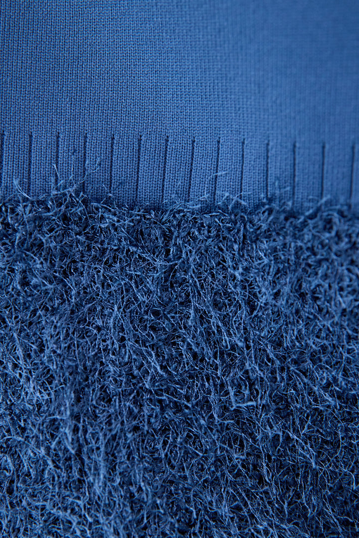 軽量アップスリーブプルオーバー