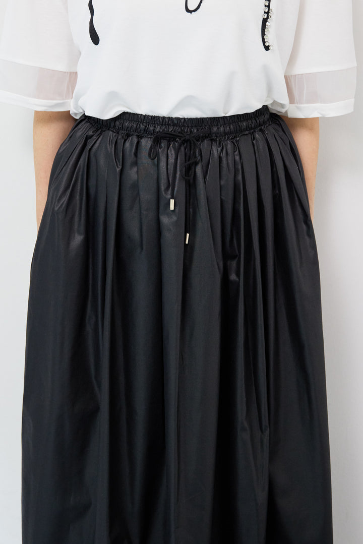 コーティングローンタックスカート