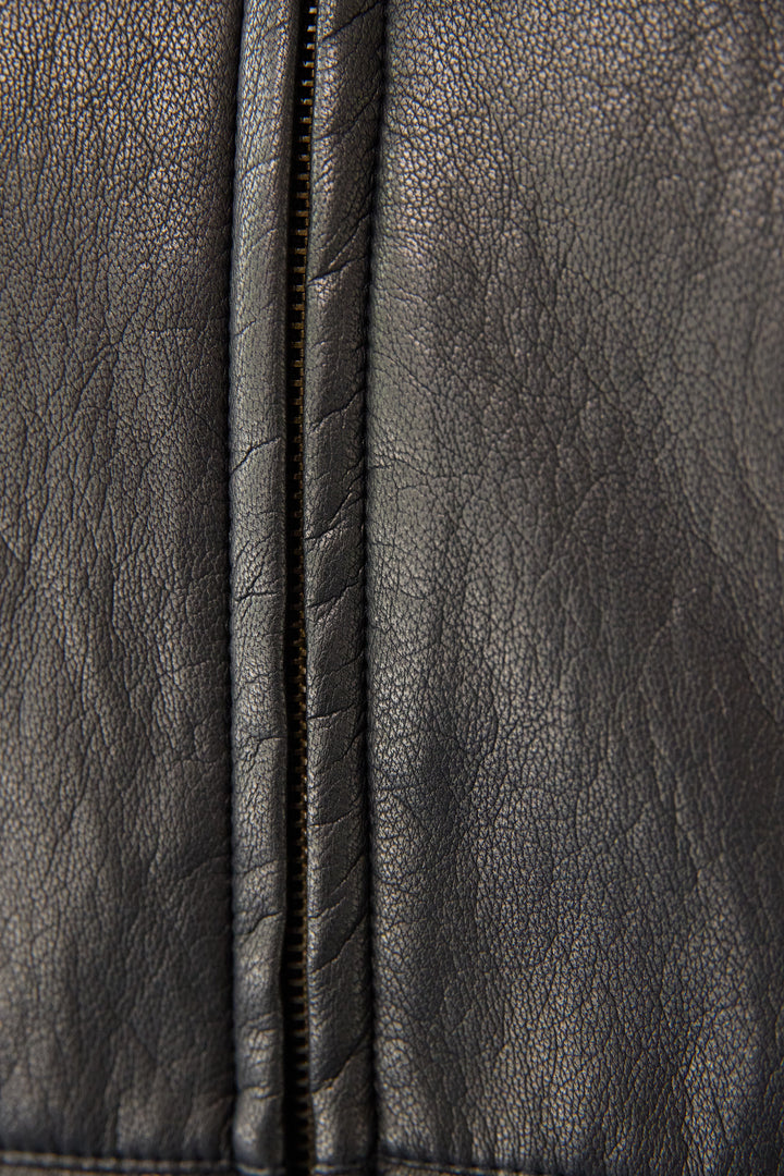 フェイクレザーブルゾン