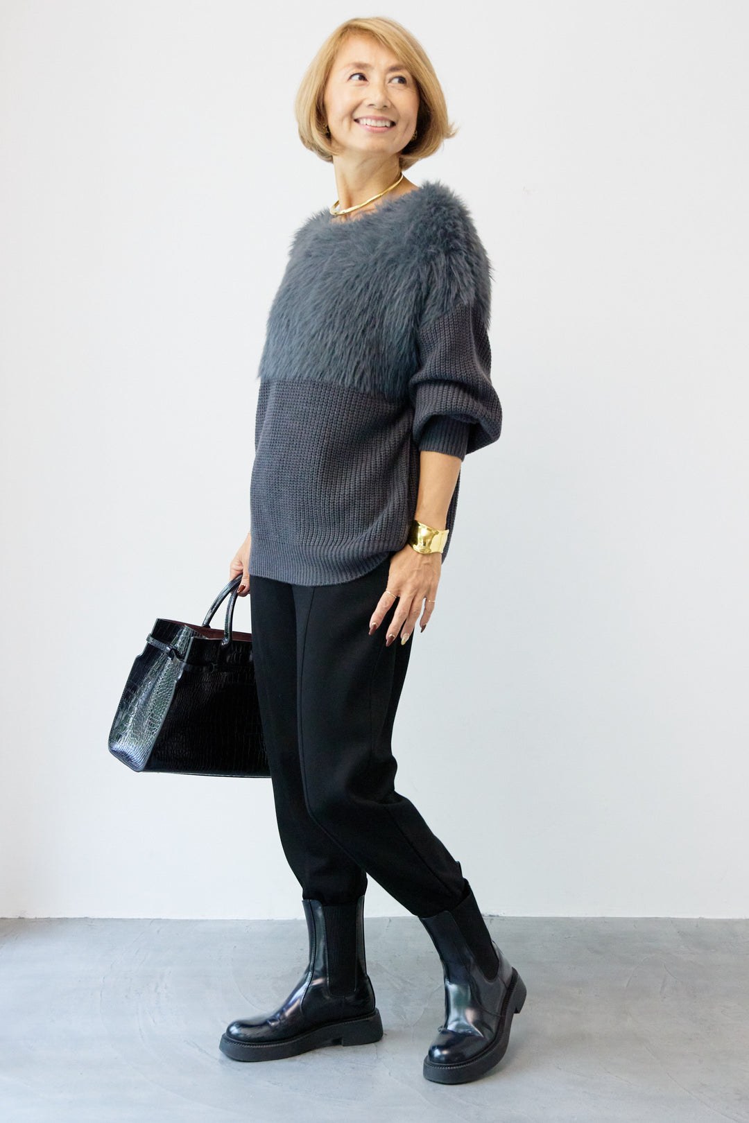 シャギー切替デザインニット