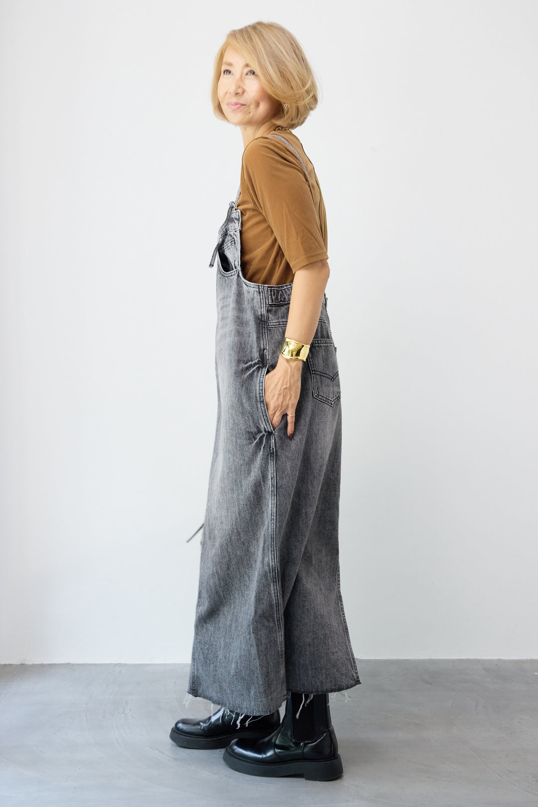 ベロアプルオーバー