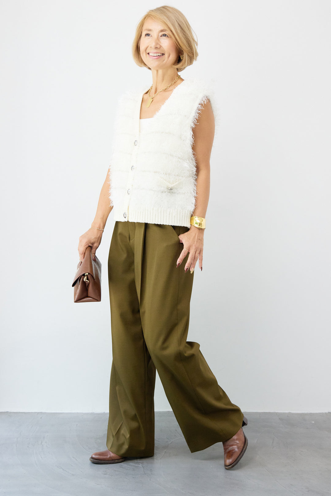 シャギーVネックニットベスト