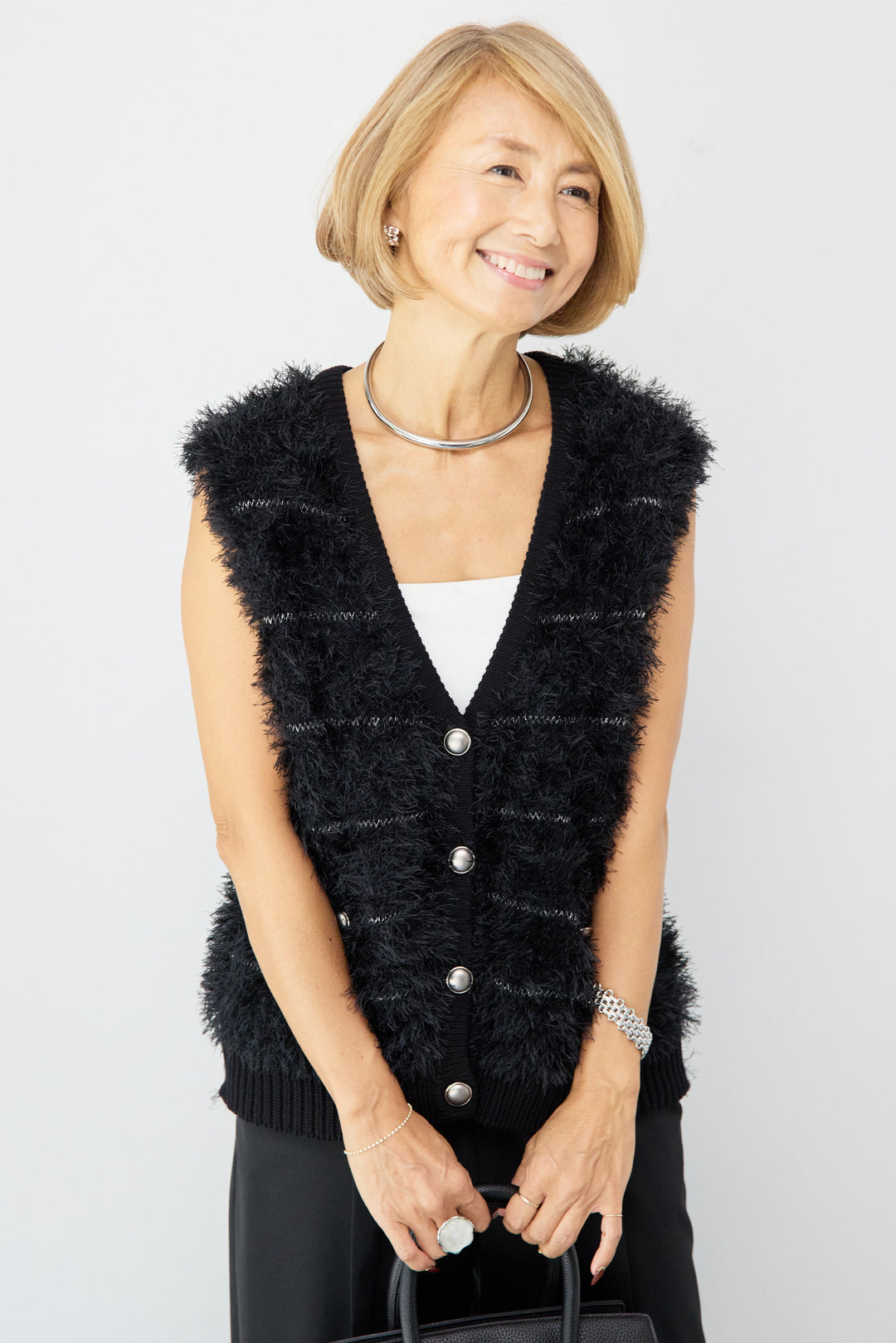 シャギーVネックニットベスト