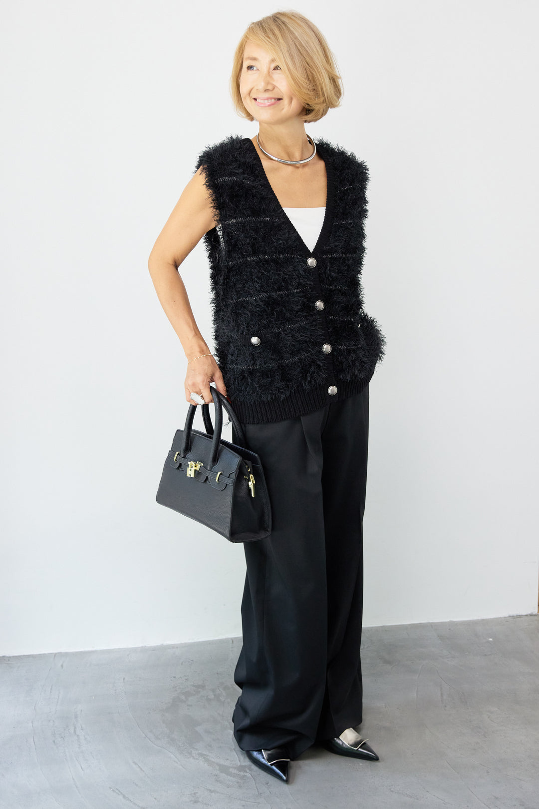 シャギーVネックニットベスト