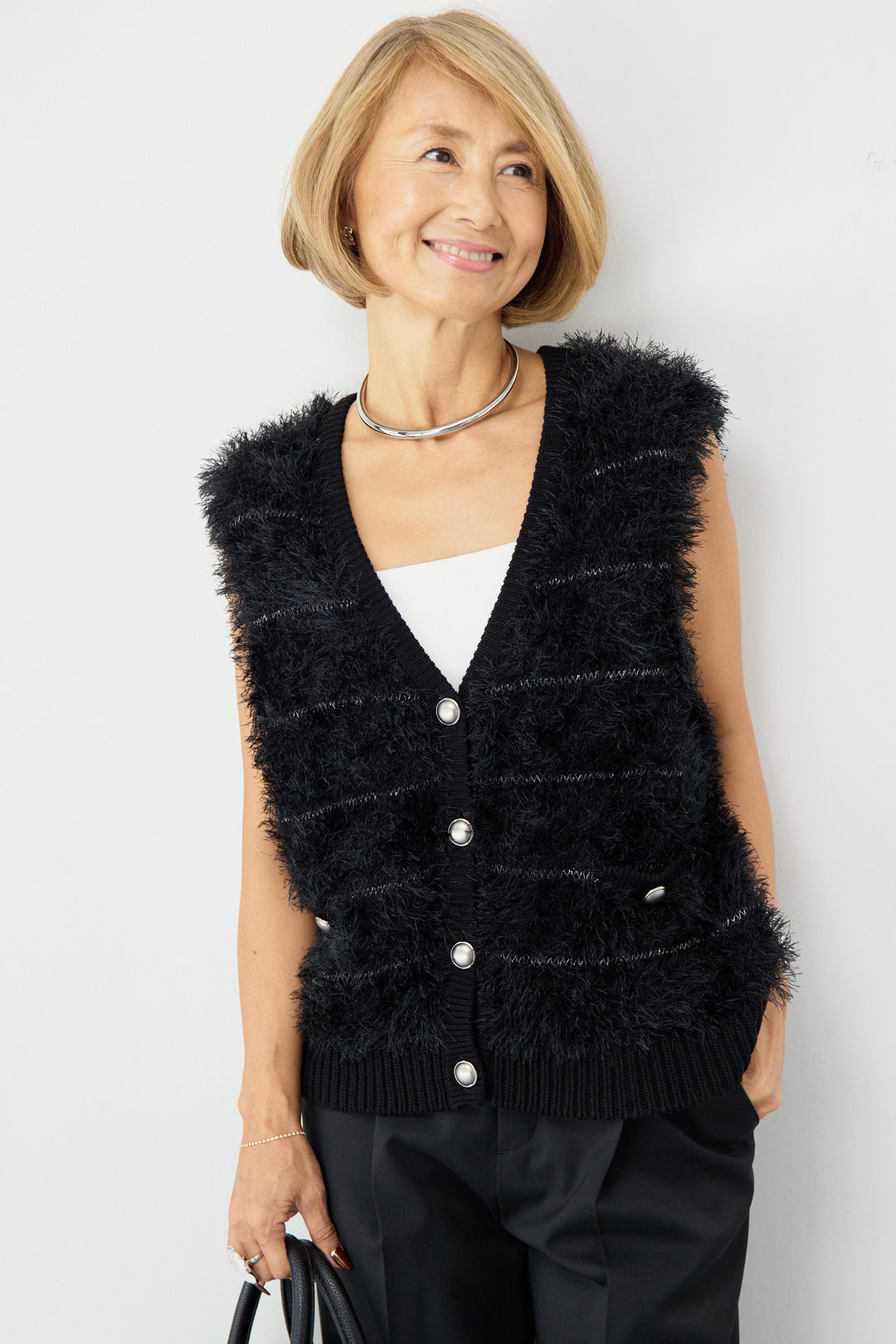 シャギーVネックニットベスト