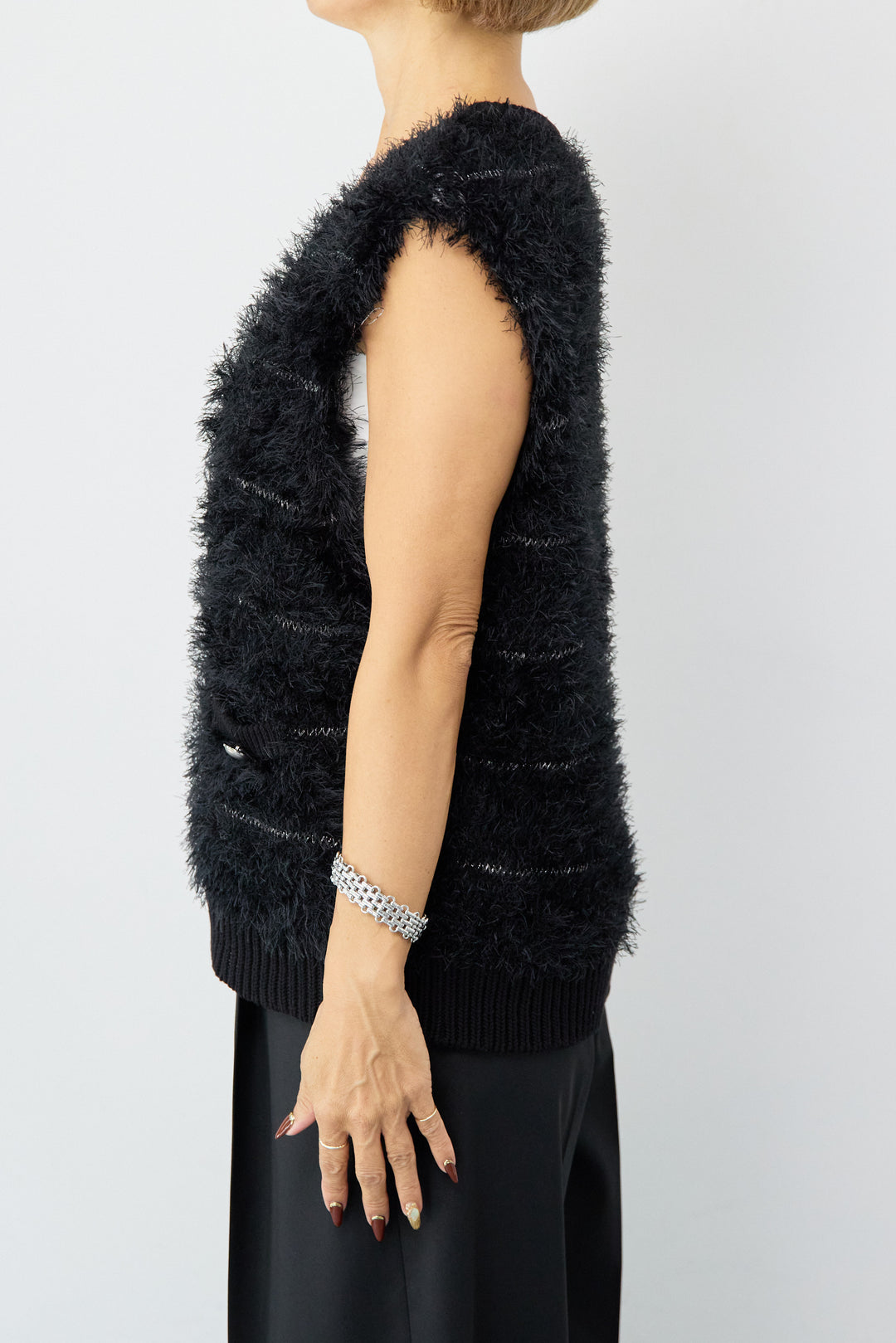 シャギーVネックニットベスト