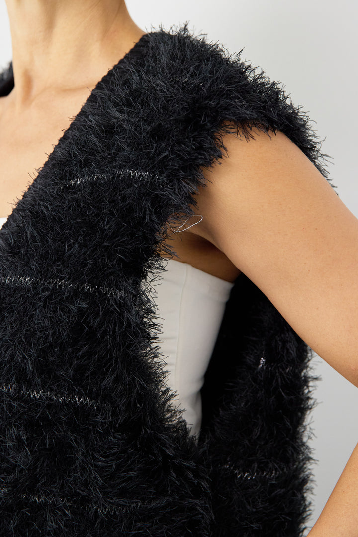 シャギーVネックニットベスト