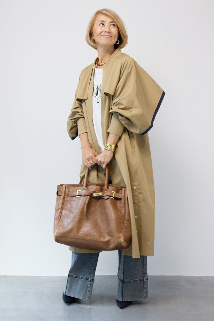 バックラッフルデザインロングブルゾン