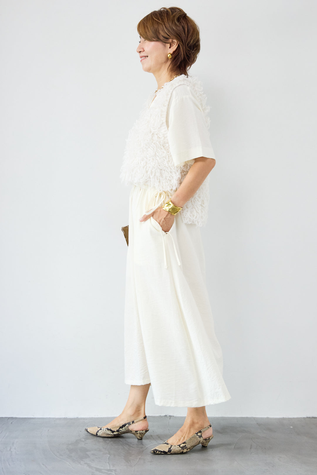 フリルニットベスト