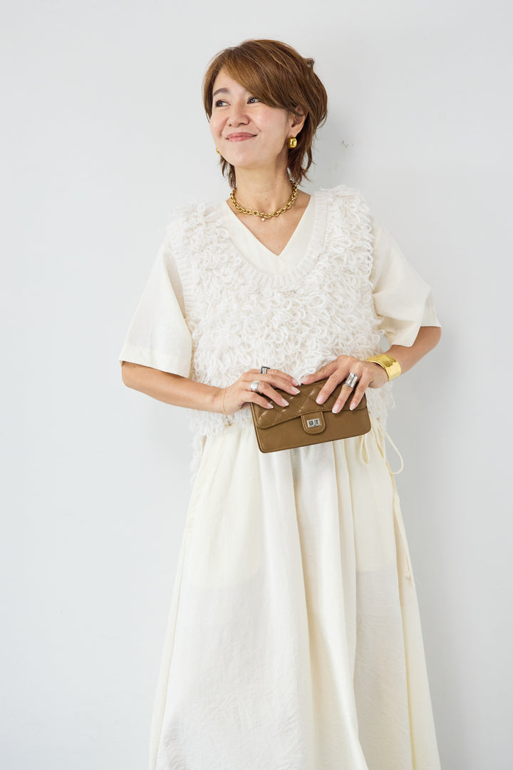 フリルニットベスト