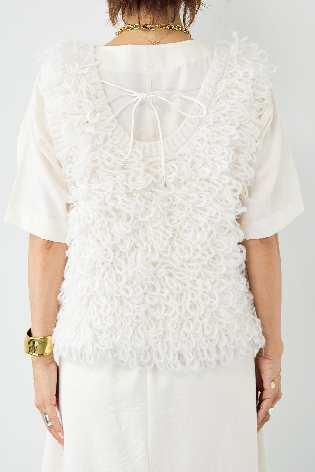 フリルニットベスト