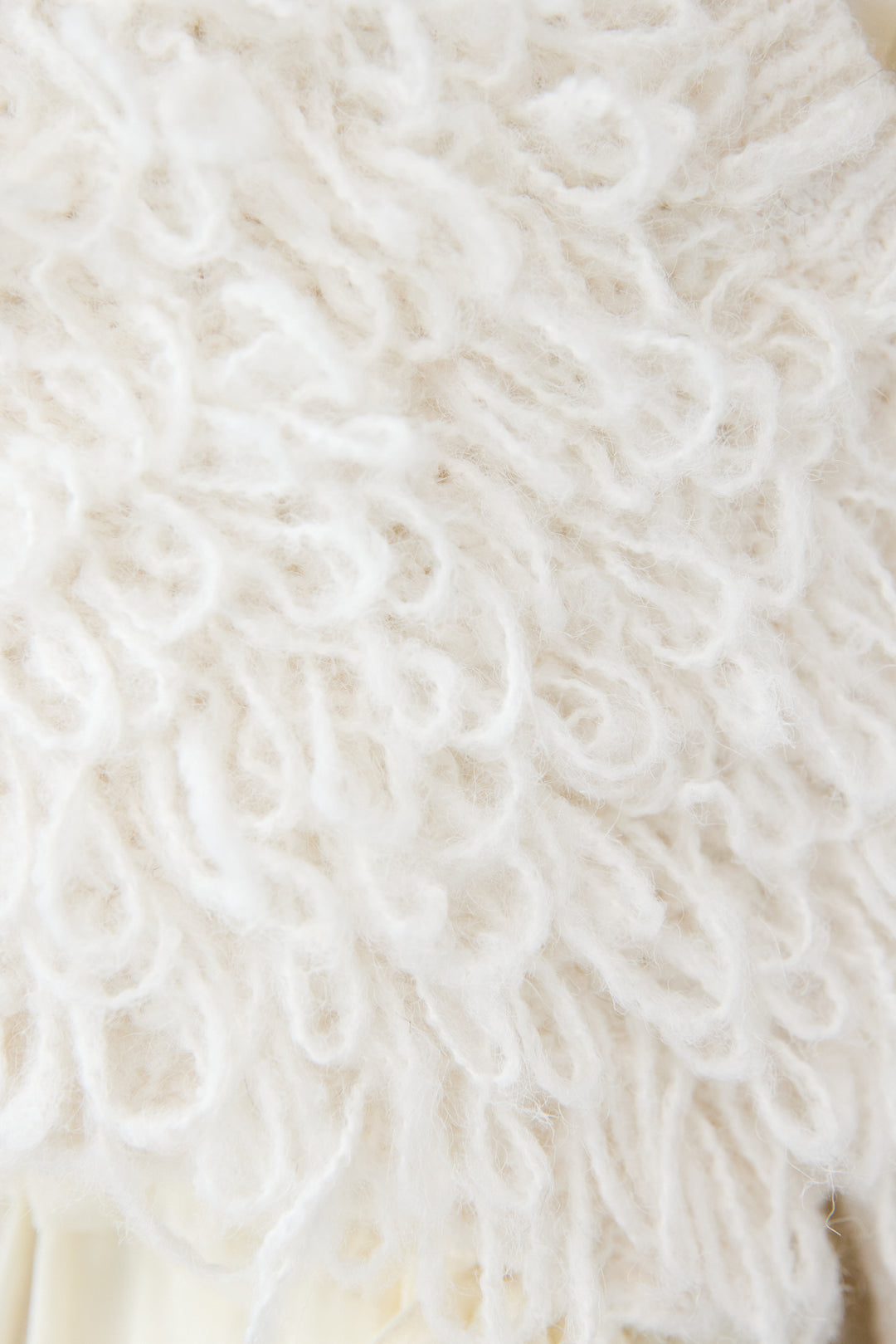 フリルニットベスト