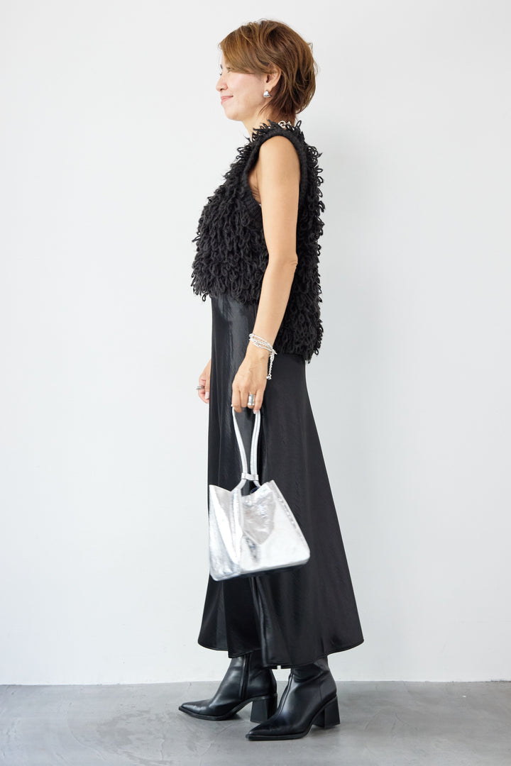 ブライトサテンフレアスカート