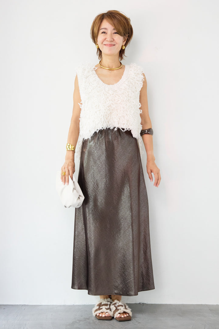 ブライトサテンフレアスカート