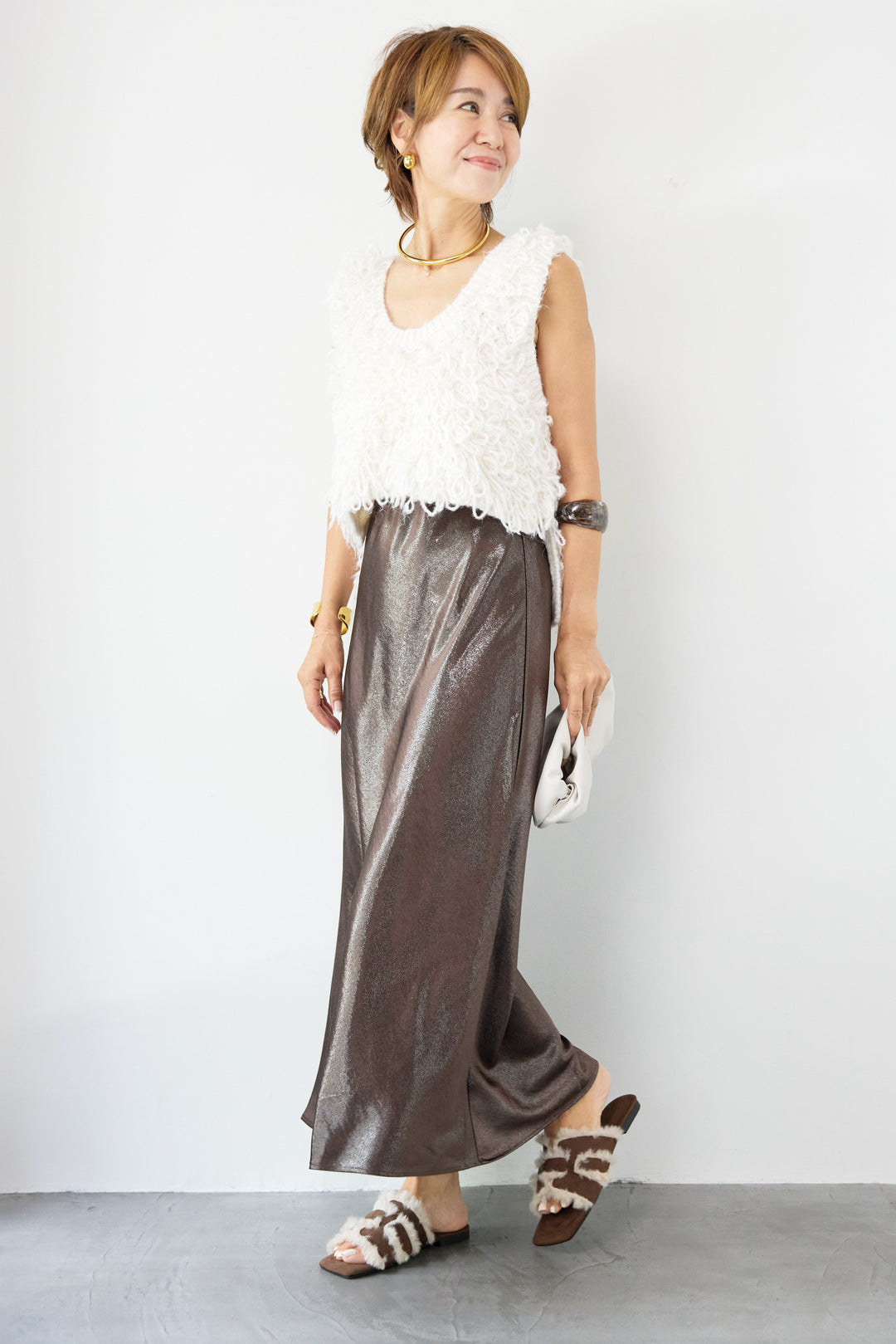 ブライトサテンフレアスカート