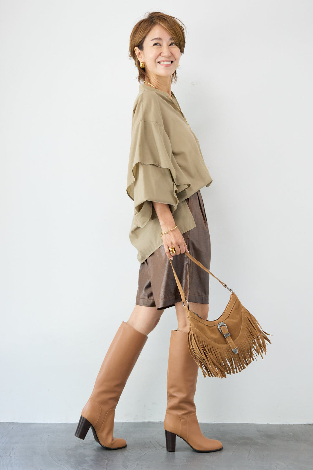 【吸水速乾・防シワ】ラッフルスリーブブラウス