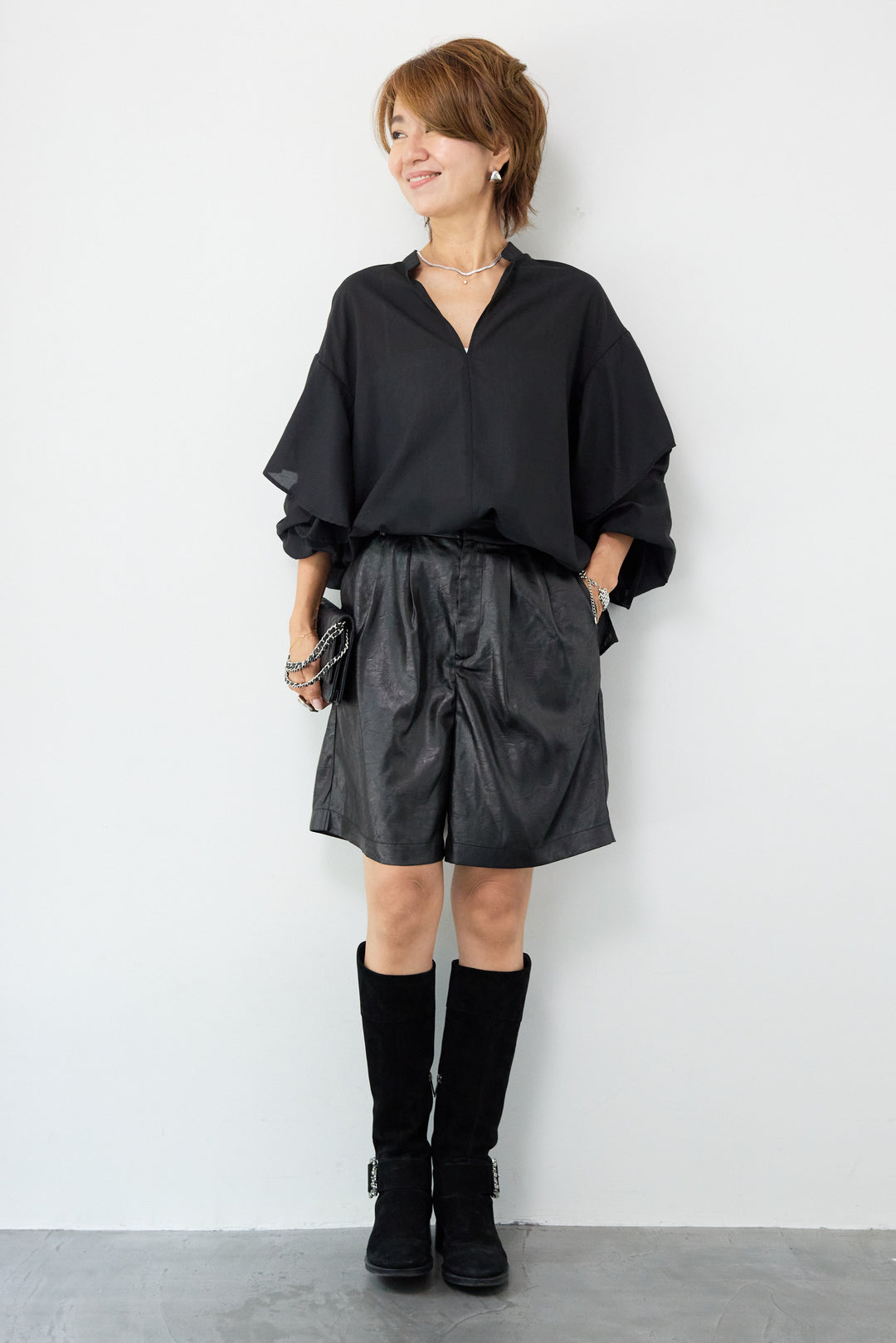 【吸水速乾・防シワ】ラッフルスリーブブラウス