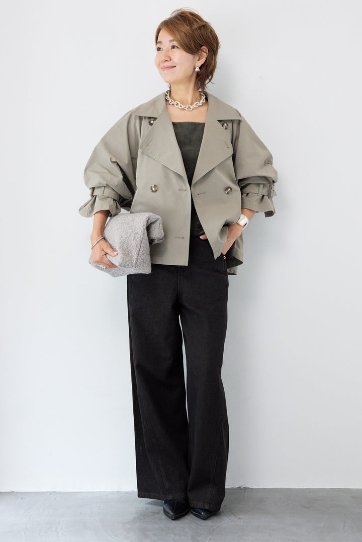 ショートトレンチコート