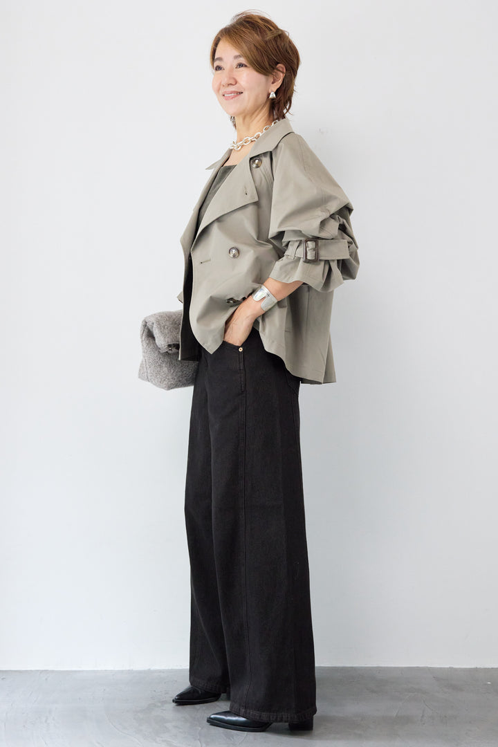 ショートトレンチコート